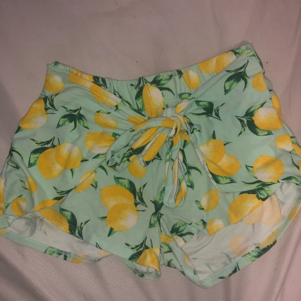 green lemon shorts